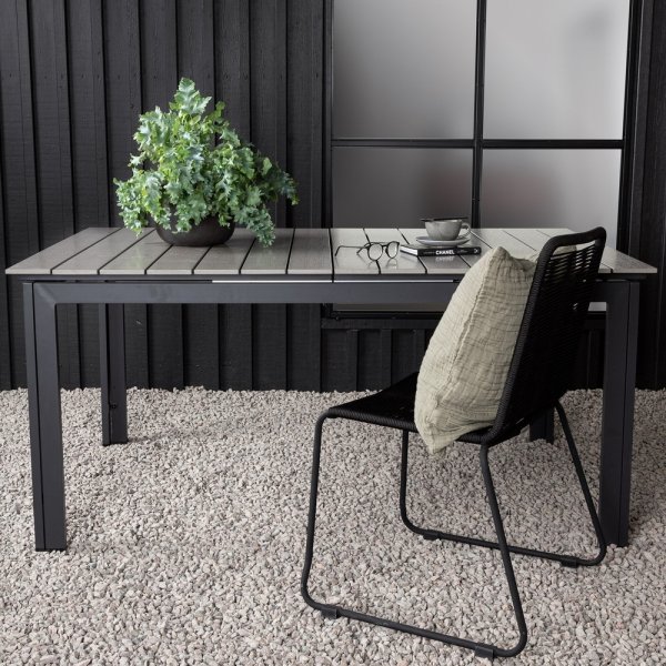 Levels matbord 160 x 100 cm - Svart/Grå Levels matbord 160 x 100 cm - Svart/Grå