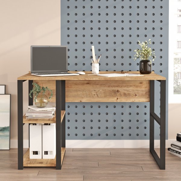 Metal skrivbord 120 x 60 cm - Furu Metal skrivbord 120 x 60 cm - Furu