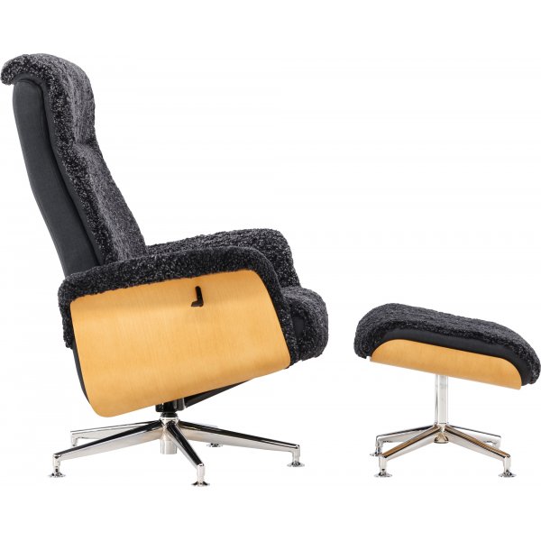 Ulla f�t�lj med fotpall i ek - M�rkgr� f�rskinn + Textilreng�ring f�r m�bler