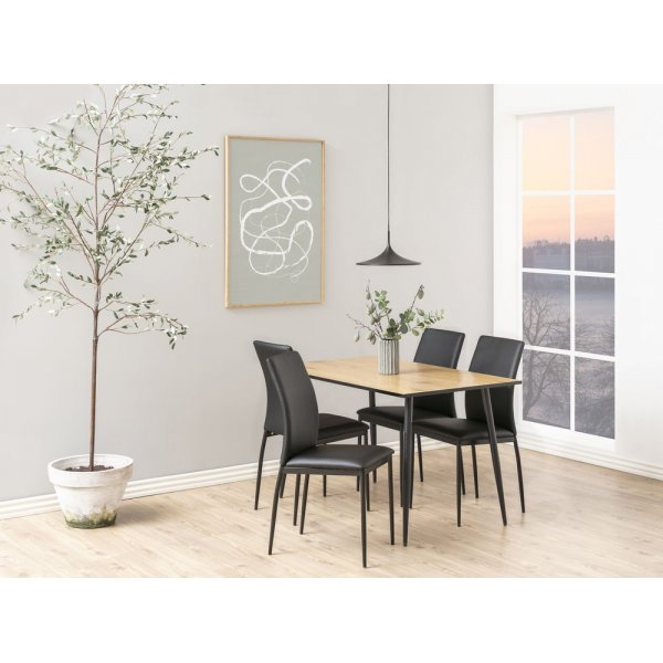 Wilma matbord 120 cm - Ek/svart Wilma matbord 120 cm - Ek/svart