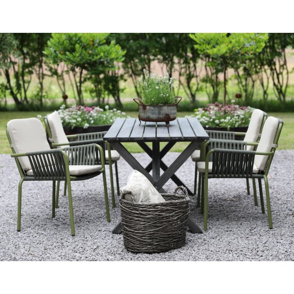 Matgrupp Scottsdale bord 150 cm i Shabby Chic grå inklusive 4 st gröna stapelbara Lincoln stolar Matgrupp Scottsdale bord 150 cm i Shabby Chic grå inklusive 4 st gröna stapelbara Lincoln stolar