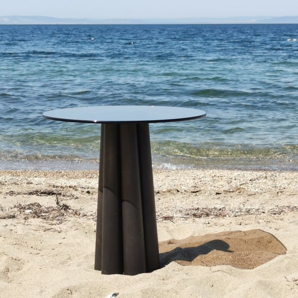 Thales soffbord Ø50 cm - Svart/brons Thales soffbord Ø50 cm - Svart/brons