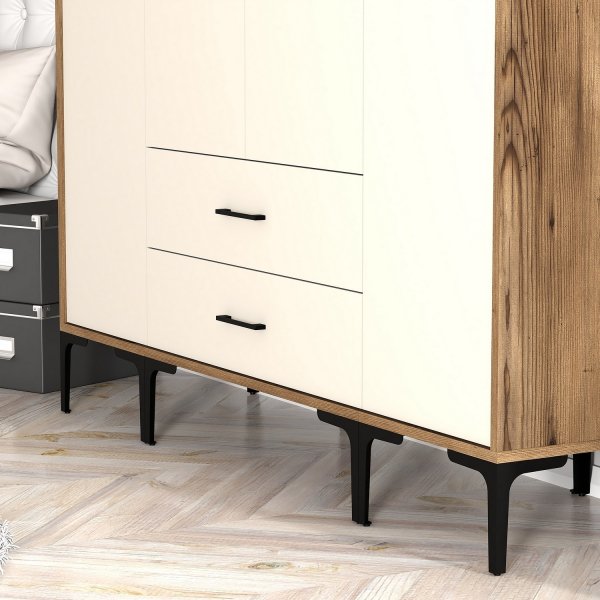 Kumsal garderob 13 Valnt/cream