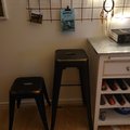 Kundbild Barstol Industry i plåt - Svart / Mässing: Superfina och stadiga! Chansade på...