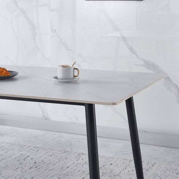 Inez matbord med keramisk vit matt marmor - 140x80 cm Inez matbord med keramisk vit matt marmor - 140x80 cm
