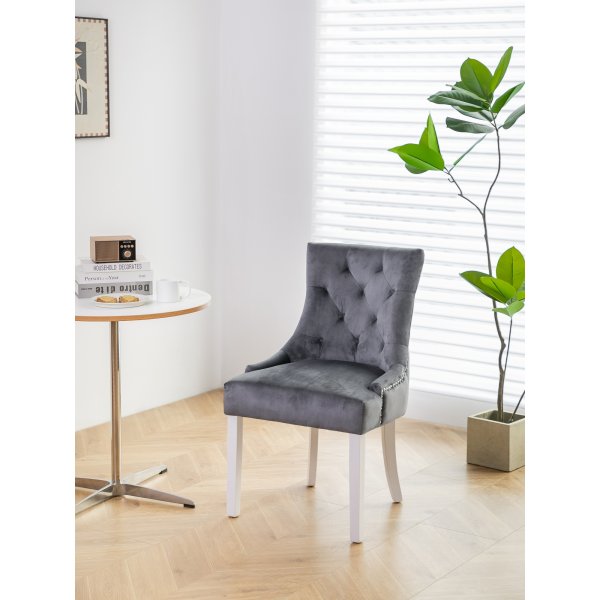 Tuva Stol i grå sammet + Textilrengöring för möbler Tuva Stol i grå sammet + Textilrengöring för möbler