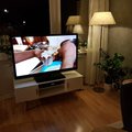 Kundbild TV-bänk Linköping - Vit / Ek: Bra kvalitet och enkel att skruva...