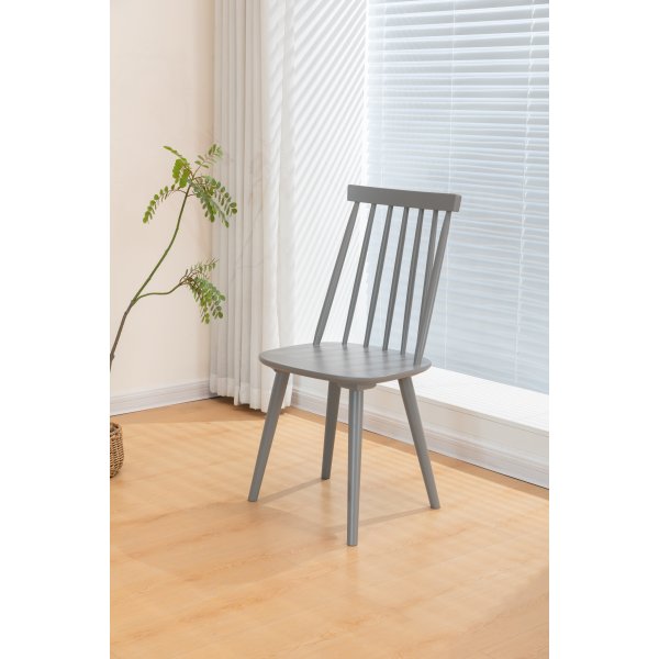 Love pinnstol - Grå Love pinnstol - Grå