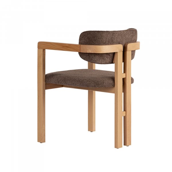 Karmstol Torpin i brun chenille och ek