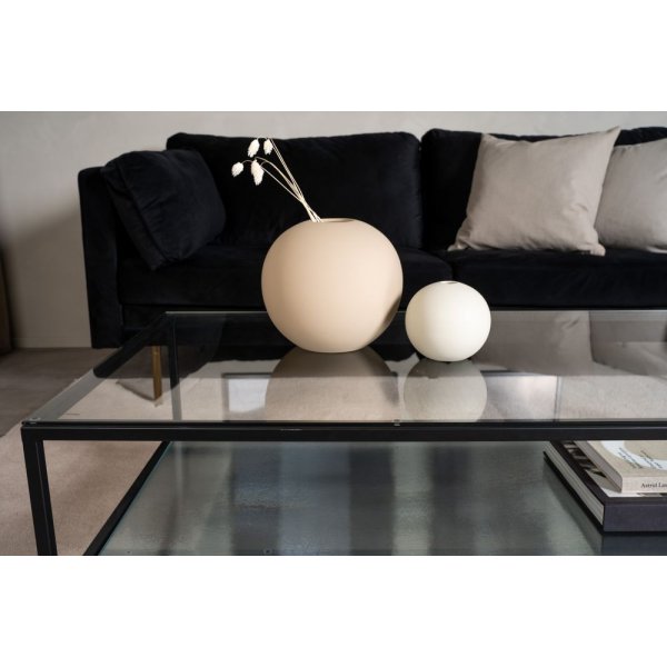 Agnäs soffbord 130 x 60 cm - Svart/glas Agnäs soffbord 130 x 60 cm - Svart/glas