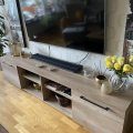 Kundbild Sofie TV-b�nk 220 cm - Vintage ek: �lskar v�r nya tv-b�nk fr�n...