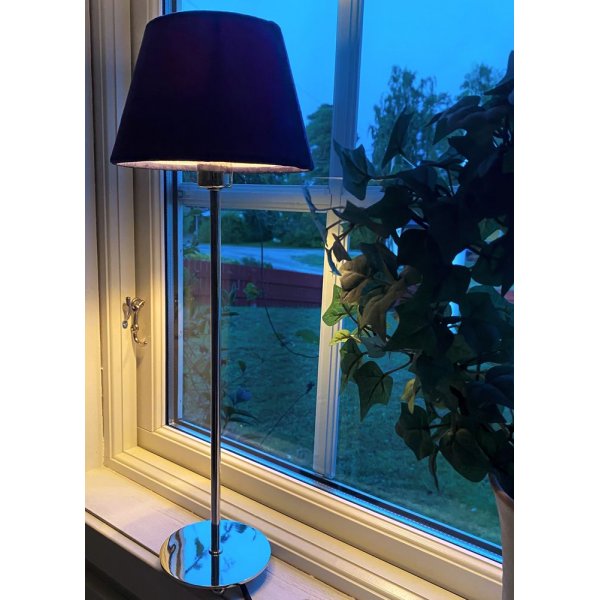 Ester bordslampa - Silver