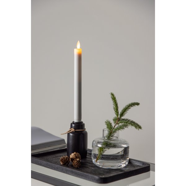 Ulricehamn LED-ljusstake 28 x 6 cm - Svart/Vit Ulricehamn LED-ljusstake 28 x 6 cm - Svart/Vit