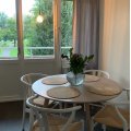 Kundbild Sunda matstol vit med repsits: Stolarna passade perfekt till...