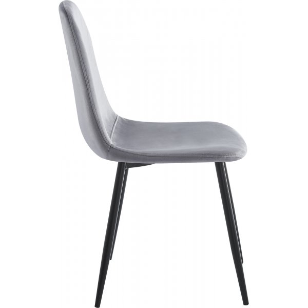 Matgrupp Crossby bord Ø120cm i valnöt med 4st Carisma matstol i ljusgrå sammet Matgrupp Crossby bord Ø120cm i valnöt med 4st Carisma matstol i ljusgrå sammet