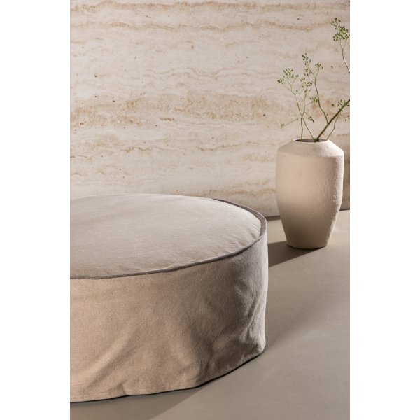 Vindö sittpuff - Brun Vindö sittpuff - Brun