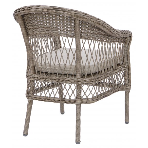 Utegrupp i konstrotting; 2 stolar med sidobord Utegrupp i konstrotting; 2 stolar med sidobord