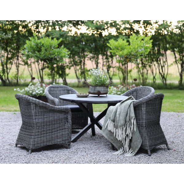 Matgrupp Mercury: Scottsdale runt bord i Shabby Chic gr inklusive 4 st Mercury light ftljer gr konstrotting