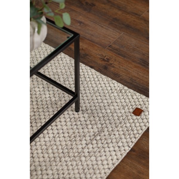 Torekov handvvd matta Vit