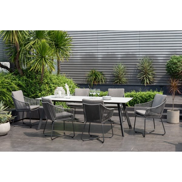 Lifestyle Garden Opal utegrupp med 220 cm långt matbord och 6 st matstolar - Grå / Rep Lifestyle Garden Opal utegrupp med 220 cm långt matbord och 6 st matstolar - Grå / Rep