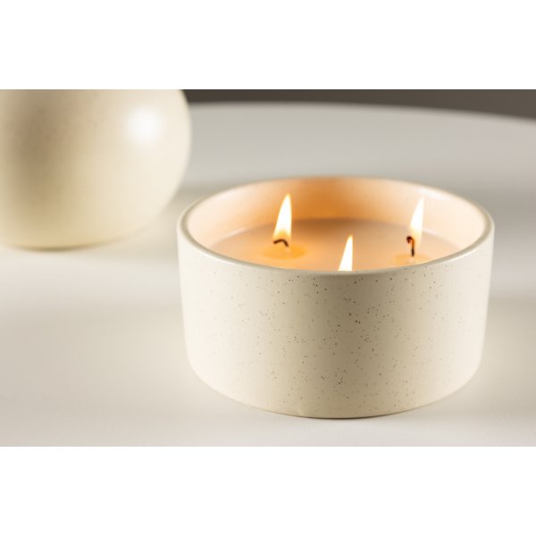 Douglas doftljus - Beige/Svart Douglas doftljus - Beige/Svart