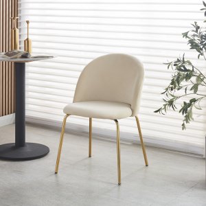 Giovani velvet stol - Ljusbeige/Mässing + Möbeltassar Giovani velvet stol - Ljusbeige/Mässing + Möbeltassar