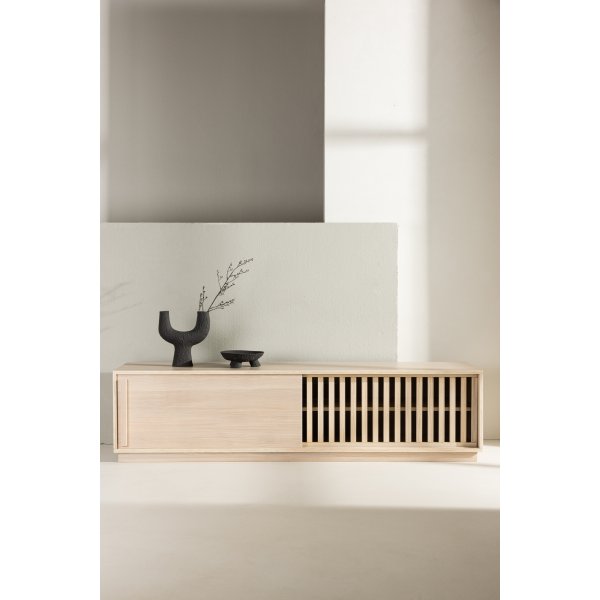 Lugo TV-bnk - Whitewash