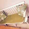 Snygg och skön soffa. Stabil och perfekt för det lilla köket. Skapar hemkänsla! Linköping Pinnsoffa - Vit