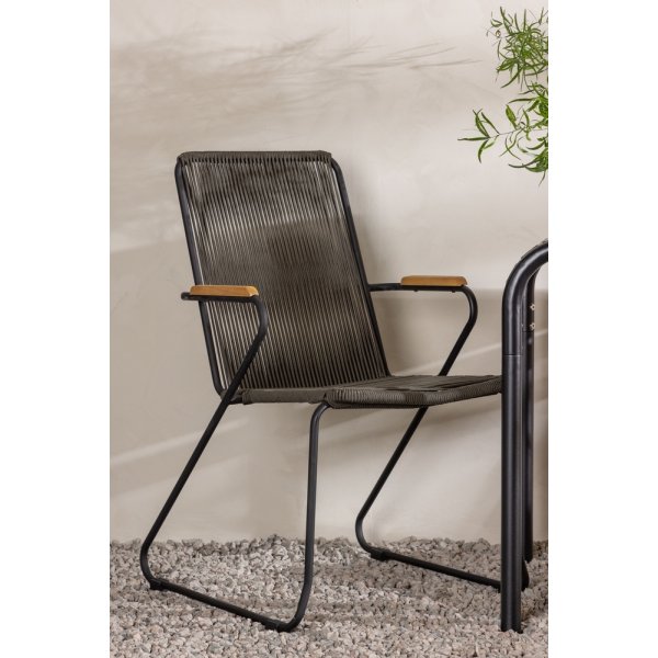 Borneo utematgrupp med 2 st Bois stolar - Svart Borneo utematgrupp med 2 st Bois stolar - Svart