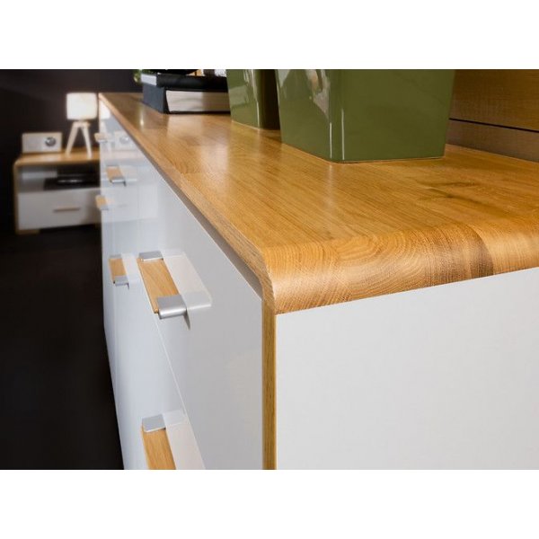 Gordon sideboard - Ek/vit Gordon sideboard - Ek/vit