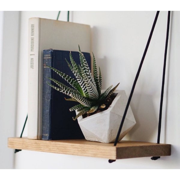 Abstracte wandplank 55 - Walnoot Abstracte wandplank 55 - Walnoot