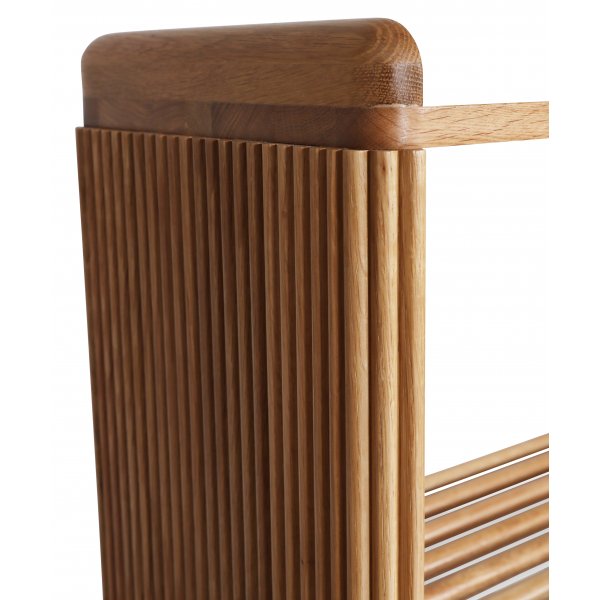 Posh skohylla / Sittbänk i ek Posh skohylla / Sittbänk i ek