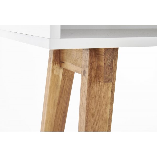 Induzo avlastningsbord 110x 35 cm - Vit Induzo avlastningsbord 110x 35 cm - Vit