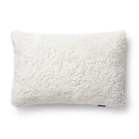 Curly kuddfodral fårskinn - Beige Curly kuddfodral fårskinn - Beige