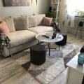 Kundbild Sandy rund sittpuff - Vintage Brun: Sandy rund sittpuff till vår nya...