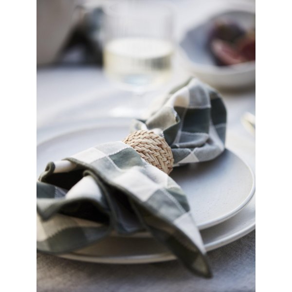 Serviette Mary 45 x 45 cm - Vert mousse Serviette Mary 45 x 45 cm - Vert mousse