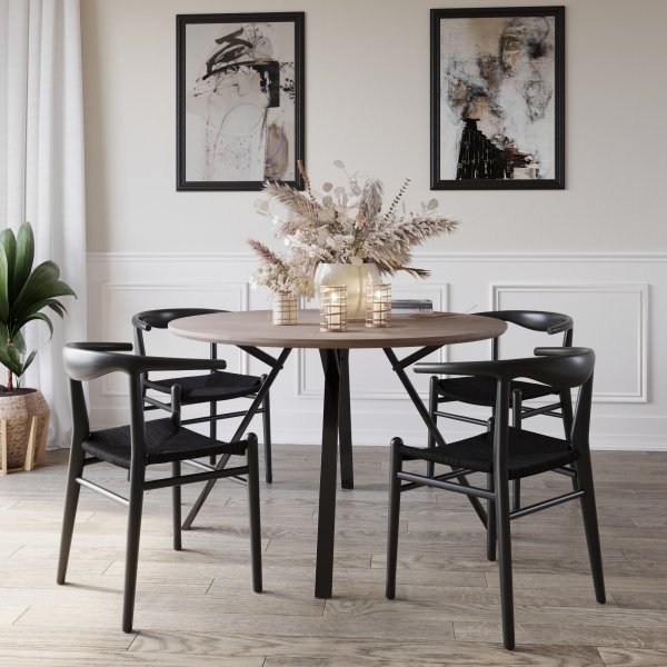 Matgrupp Smokey runt matbord 120 cm inkl 4 st Berit matstol - Grbetsad ek/svart