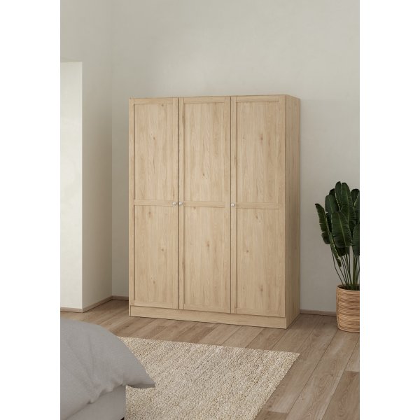 Armoire Billund à 3 portes - Hickory Armoire Billund à 3 portes - Hickory