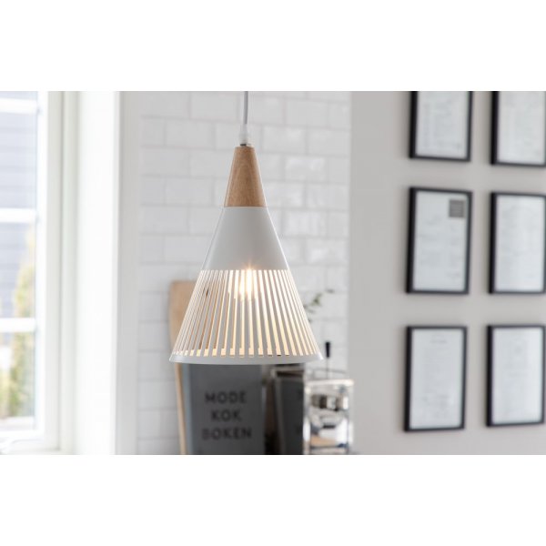 Nittsjö taklampa - Vit Nittsjö taklampa - Vit