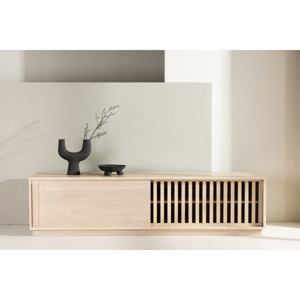 Lugo TV-bnk - Whitewash