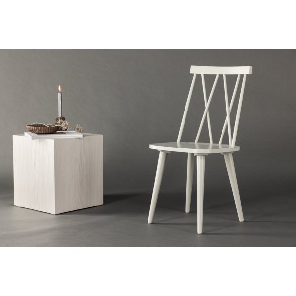 Mariette pinnstol matstol greyish Mariette pinnstol matstol greyish