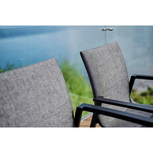 Chaise de salle à manger large - Noir + Détachant pour meubles Chaise de salle à manger large - Noir + Détachant pour meubles