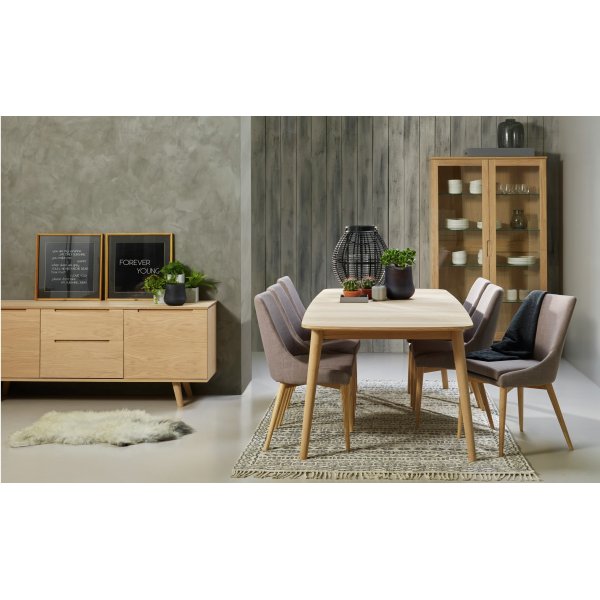 Nordli skänk - Vitoljad ek Nordli skänk - Vitoljad ek