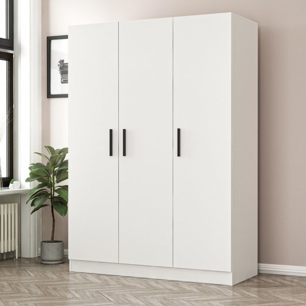 Rizada garderob 135x52x210 cm - Vit Rizada garderob 135x52x210 cm - Vit