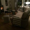 Kundbild Soffa Howard Luxor - XL 275 cm: Sv�ngd Howardsoffa samt fotpallar...