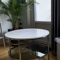 Verkligen ett jättefint bord, ännu finare än i beskrivningen. Välgjort och stabilt. Vi blev glatt överraskade över att underskivan är i glas och inte kromad plåt som framgår i produktbeskrivningen. Kan vara värt att nämna där då det skulle generera ännu fler kunder. I övrigt väl paketerat samt snabb och smidig leverans till dörren. Supernöjd! Olympia soffbord 80