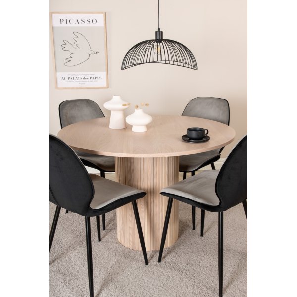 Bianca Matgrupp runt vitputsat matbord med 4 st Emma gr�/svart stolar