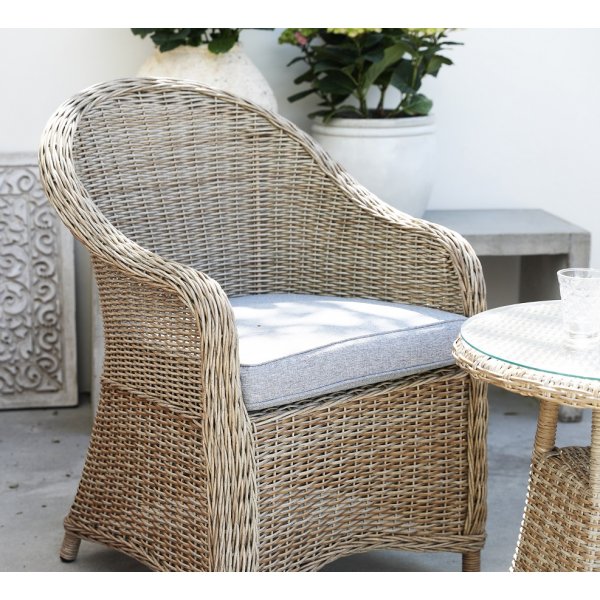 Mercury fåtölj i konstrotting - Natur + Fläckborttagare för möbler Mercury fåtölj i konstrotting - Natur + Fläckborttagare för möbler