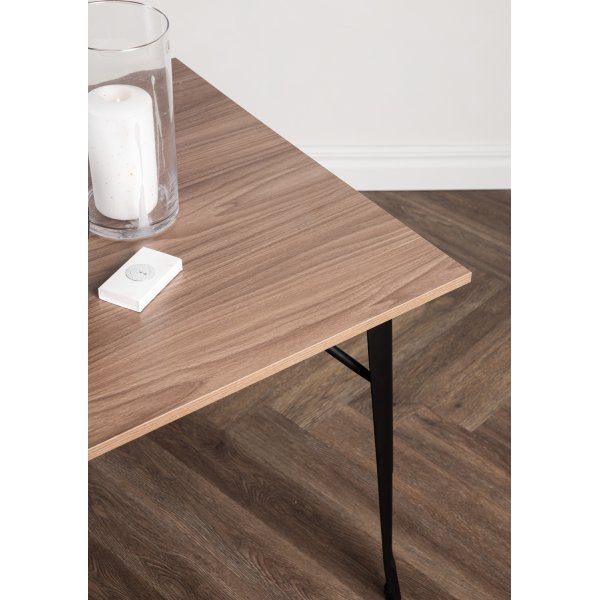 Tempe matbord 140 x 80 cm - Valnöt Tempe matbord 140 x 80 cm - Valnöt