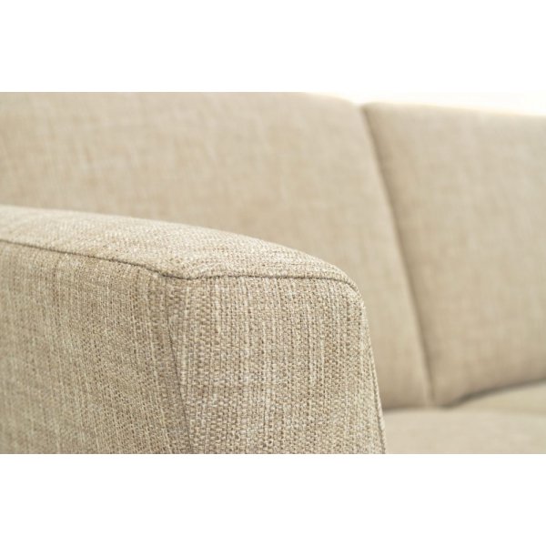 Cara byggbar soffa i mörkbeige tyg Cara byggbar soffa i mörkbeige tyg